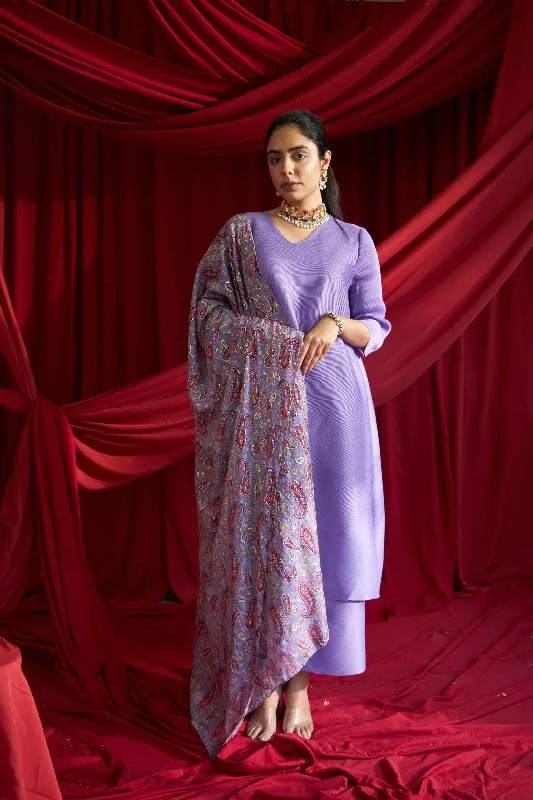 Kiara Kurta with Culottes Pants with Chunni- Lavender Slim Fit Casual Pants Slim Fit Casual Pants