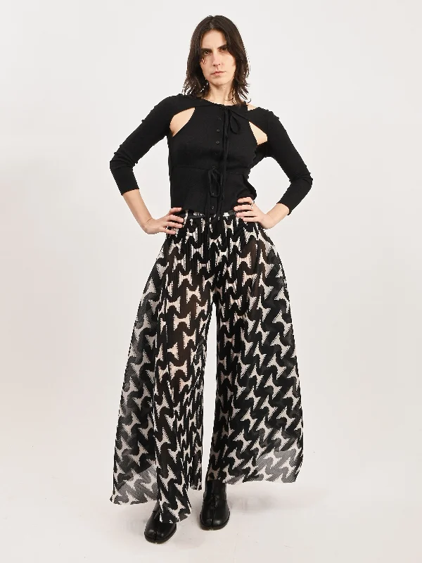 Black/White Jazzhands Wrist Plisse Pants Fashionable Tapered Leg Pants Fashionable Tapered Leg Pants Black/White Jazzhands Wrist Plisse Pants Fashionable Tapered Leg Pants Fashionable Tapered Leg Pants