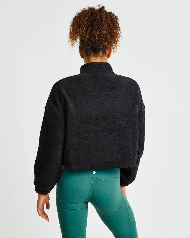 Effortless Oversized Crop Fleece - Black