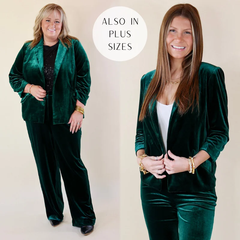 Chic Arrival 3/4 Sleeve Velvet Blazer in Green