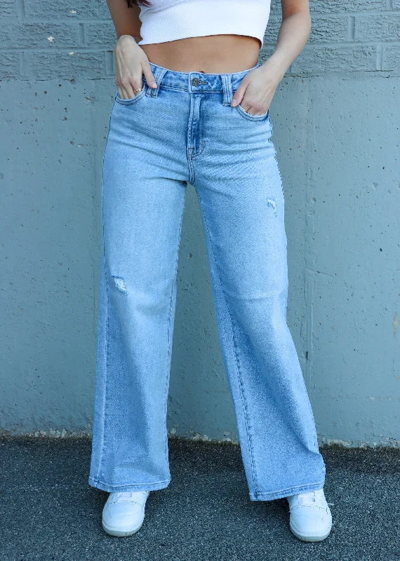 No Man Wide Leg Jeans ★ Light Wash